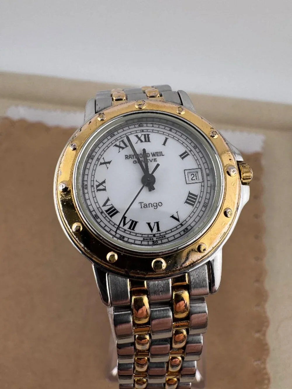 Vintage Authentic Raymond Weil Tango 5360 Swiss quartz watch